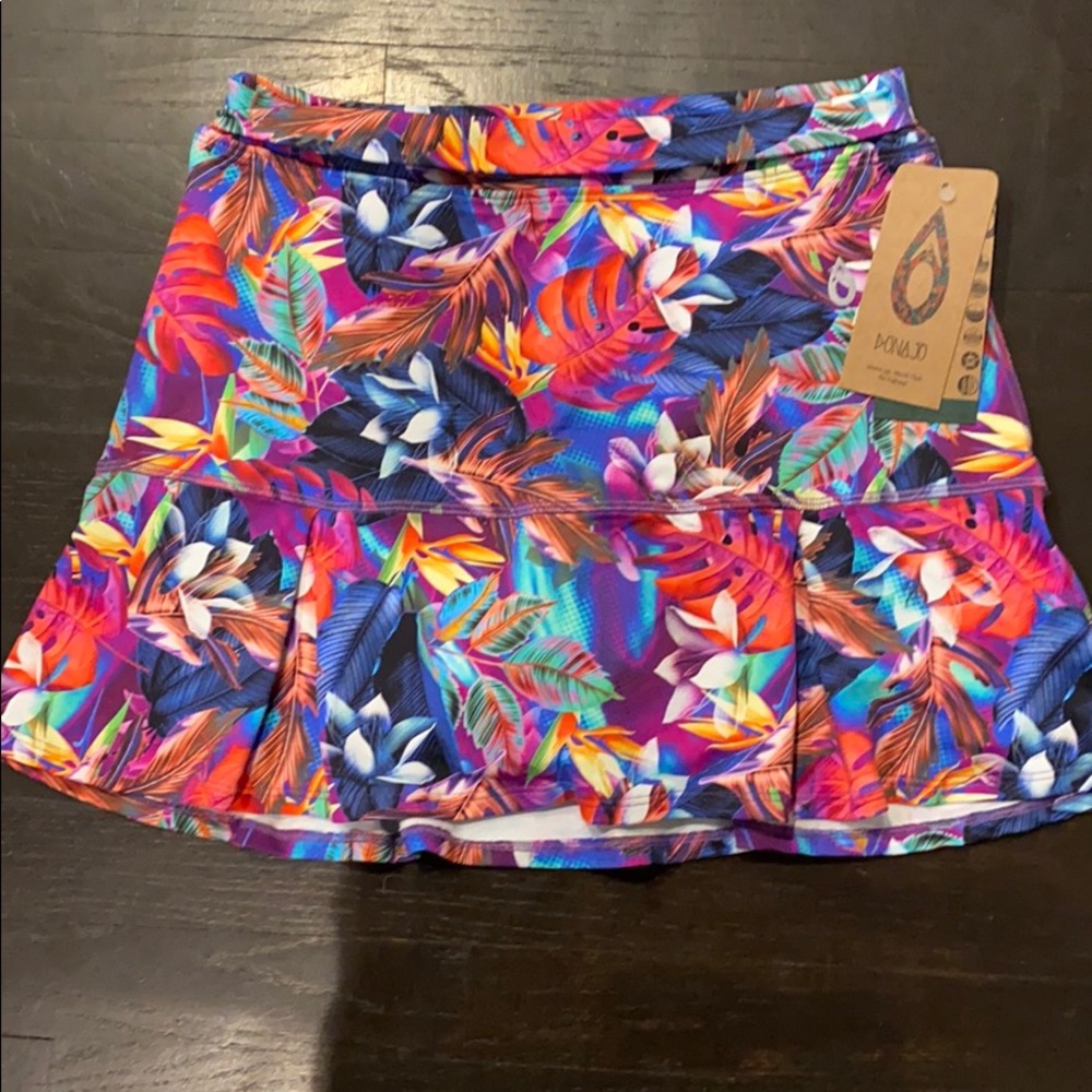 Dona Jo tennis skirt